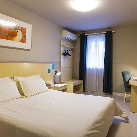Jinjiang Inn Select Yantai Muping Coach Station Beiguan Ave. Экстерьер фото